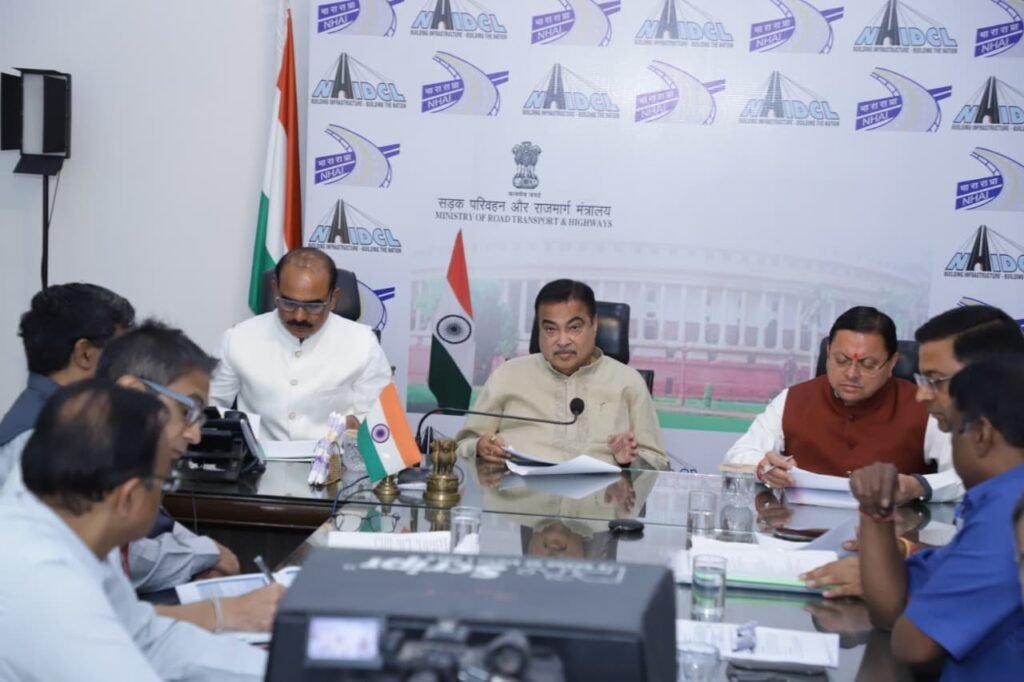 1782833597_hindi-news-81.jpg